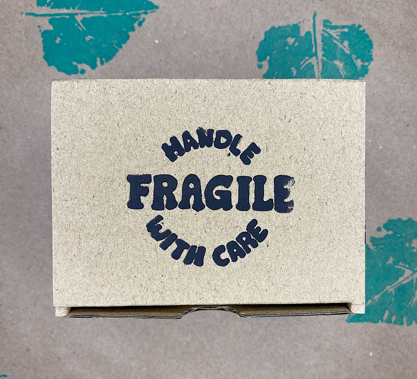 Handle with care FRAGILE